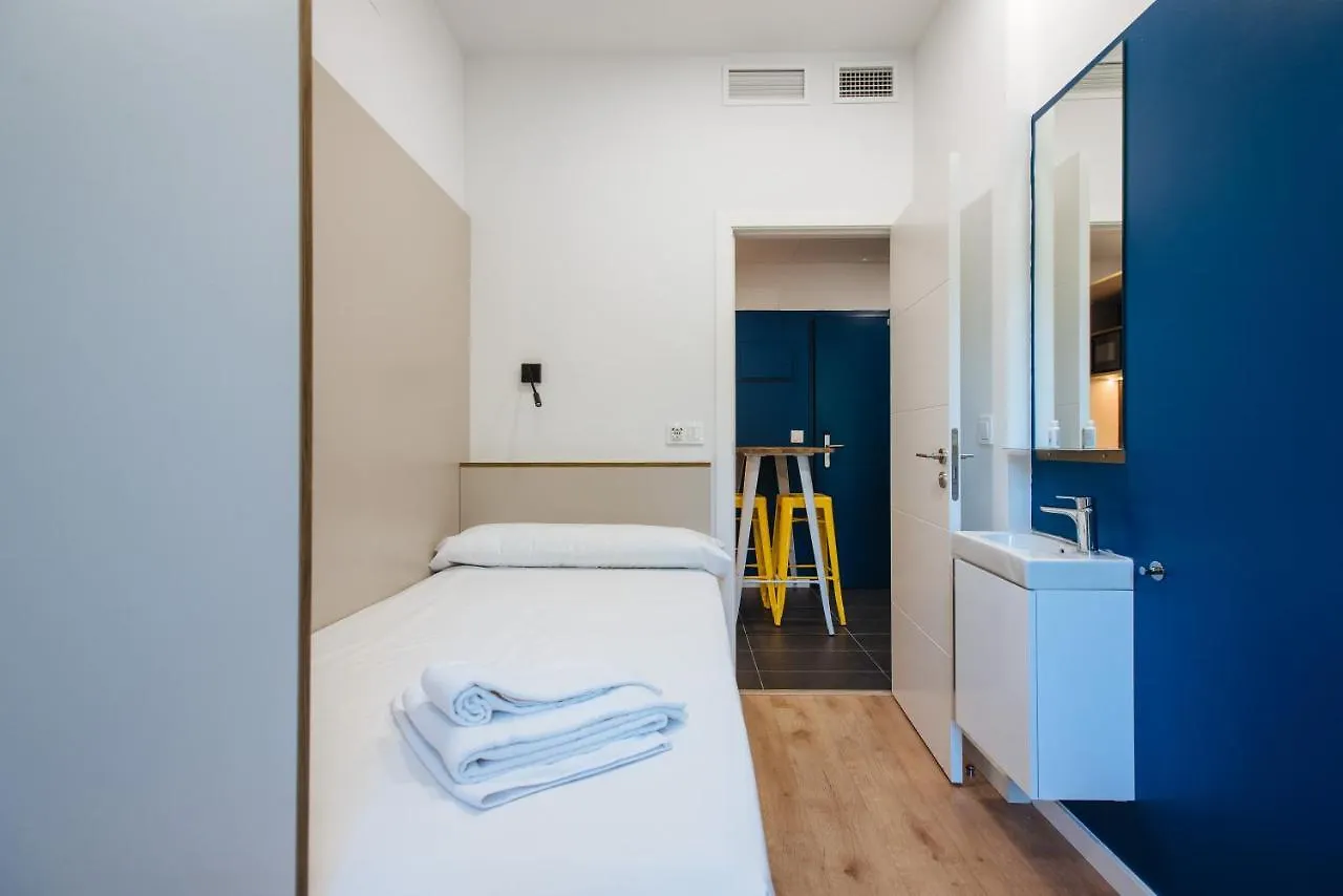 Xior Student Housing Sevilla Apartment